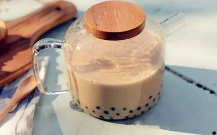 如何選擇奶茶原料？